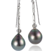 baroquetahitianwhtgoldstemears-web